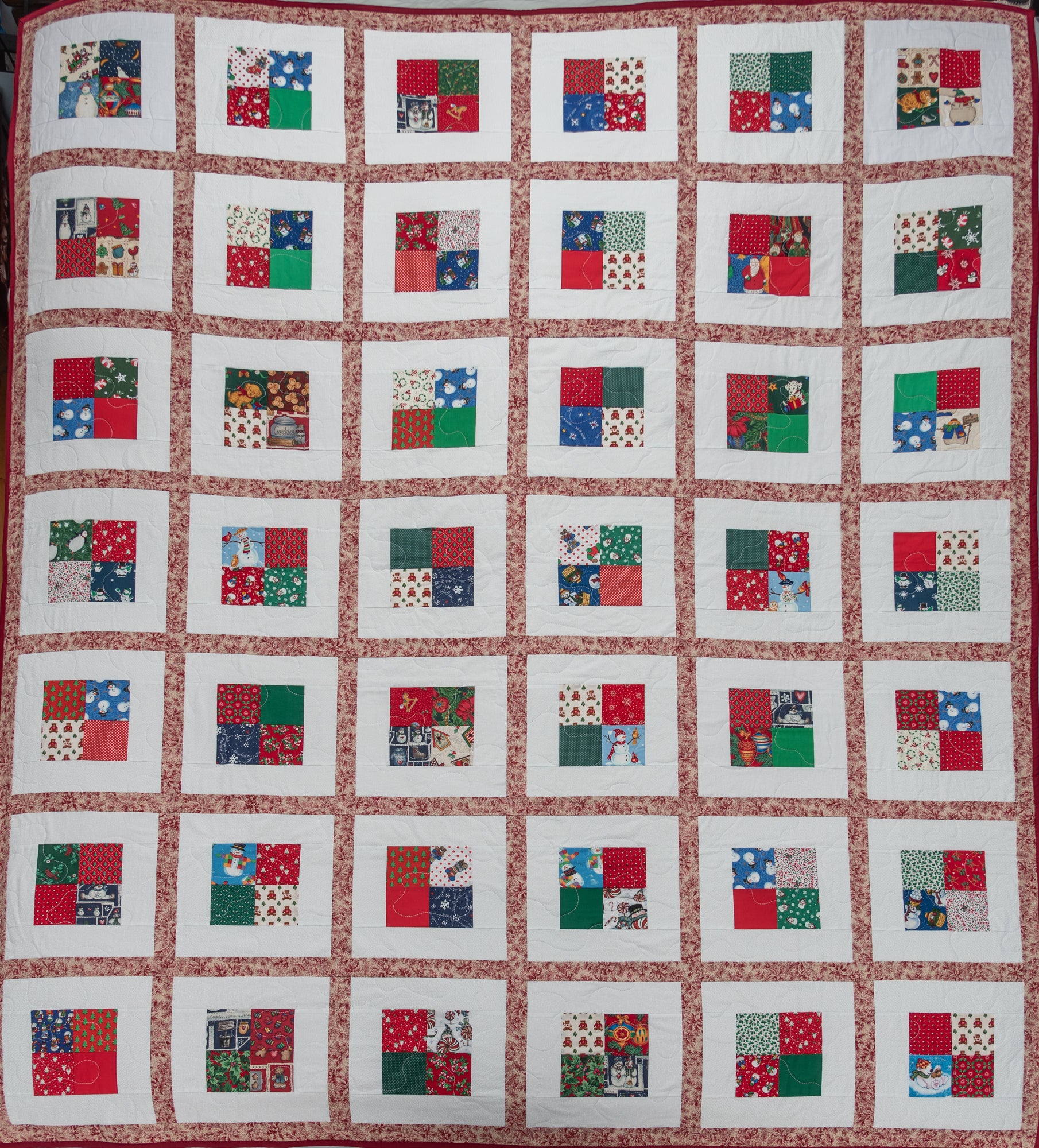 Fabulous Christmas Patchwork Bed Size Quilt