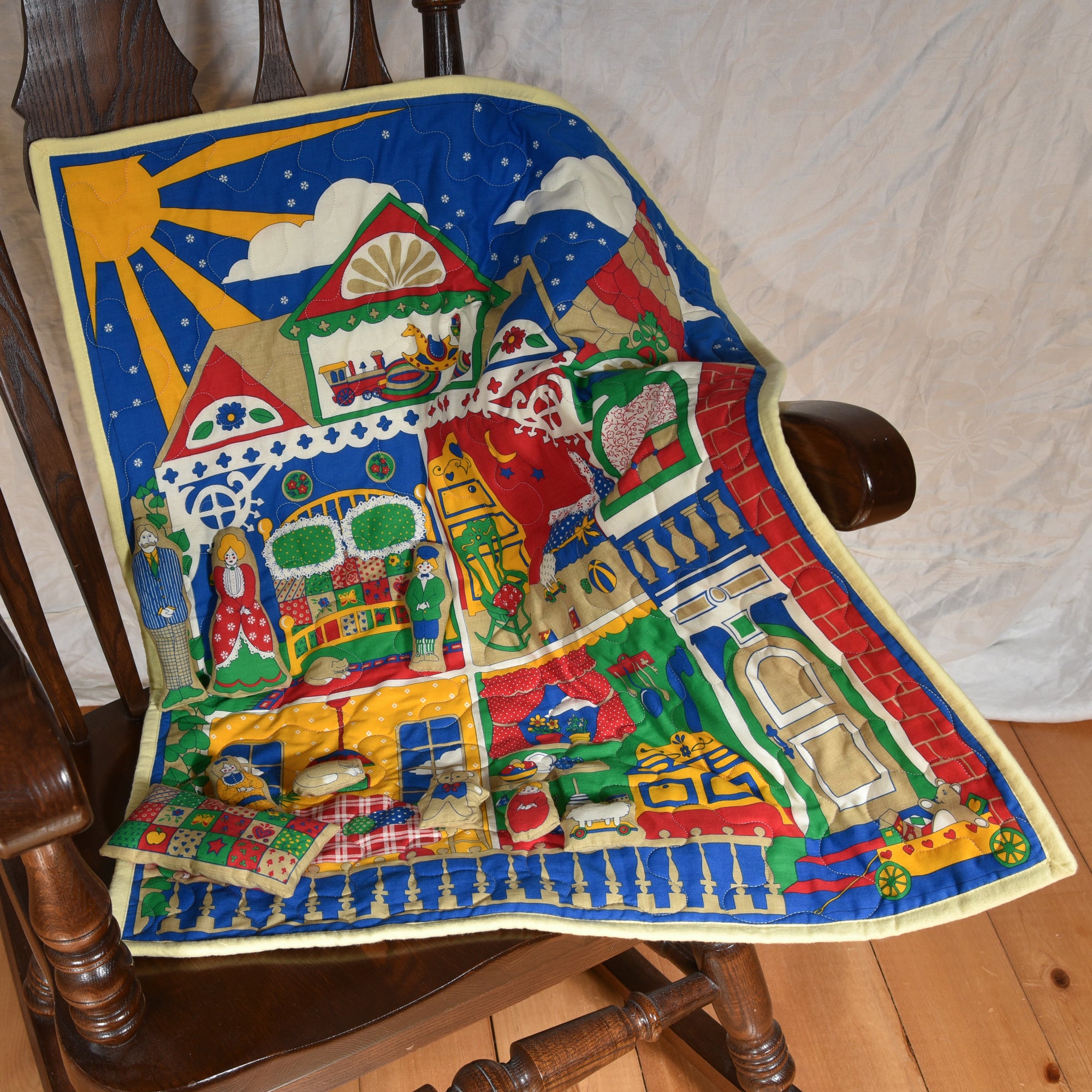 Quilted Dollhouse Play Mat With Figures