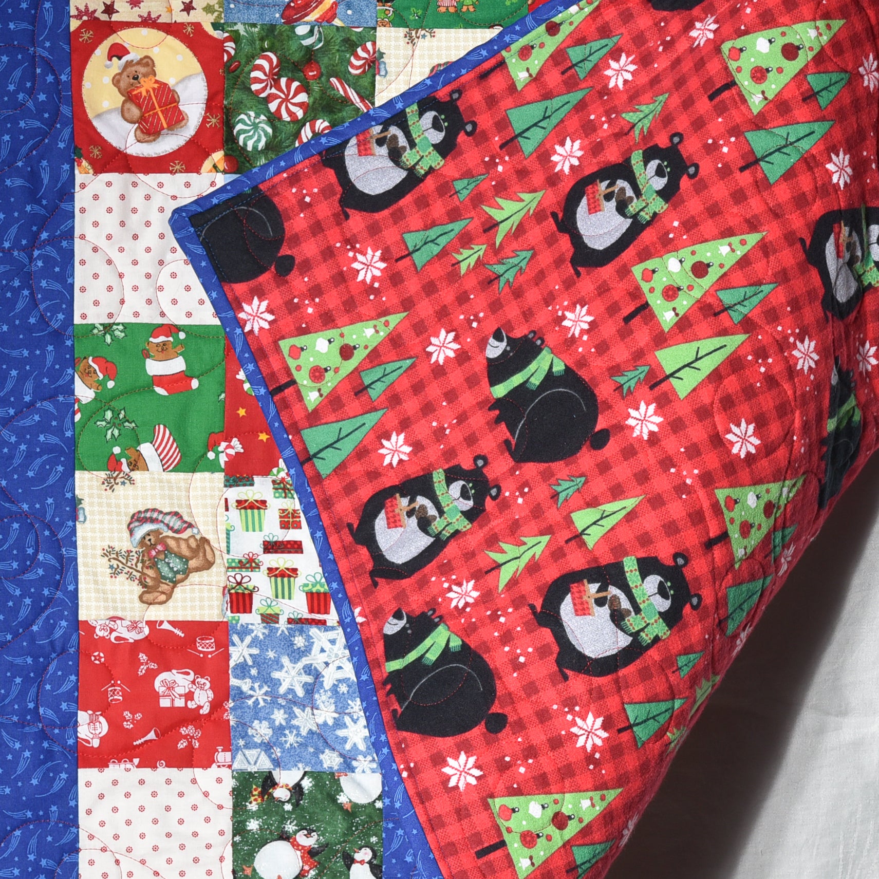Teddy Bear Family Christmas Patchwork Quilt