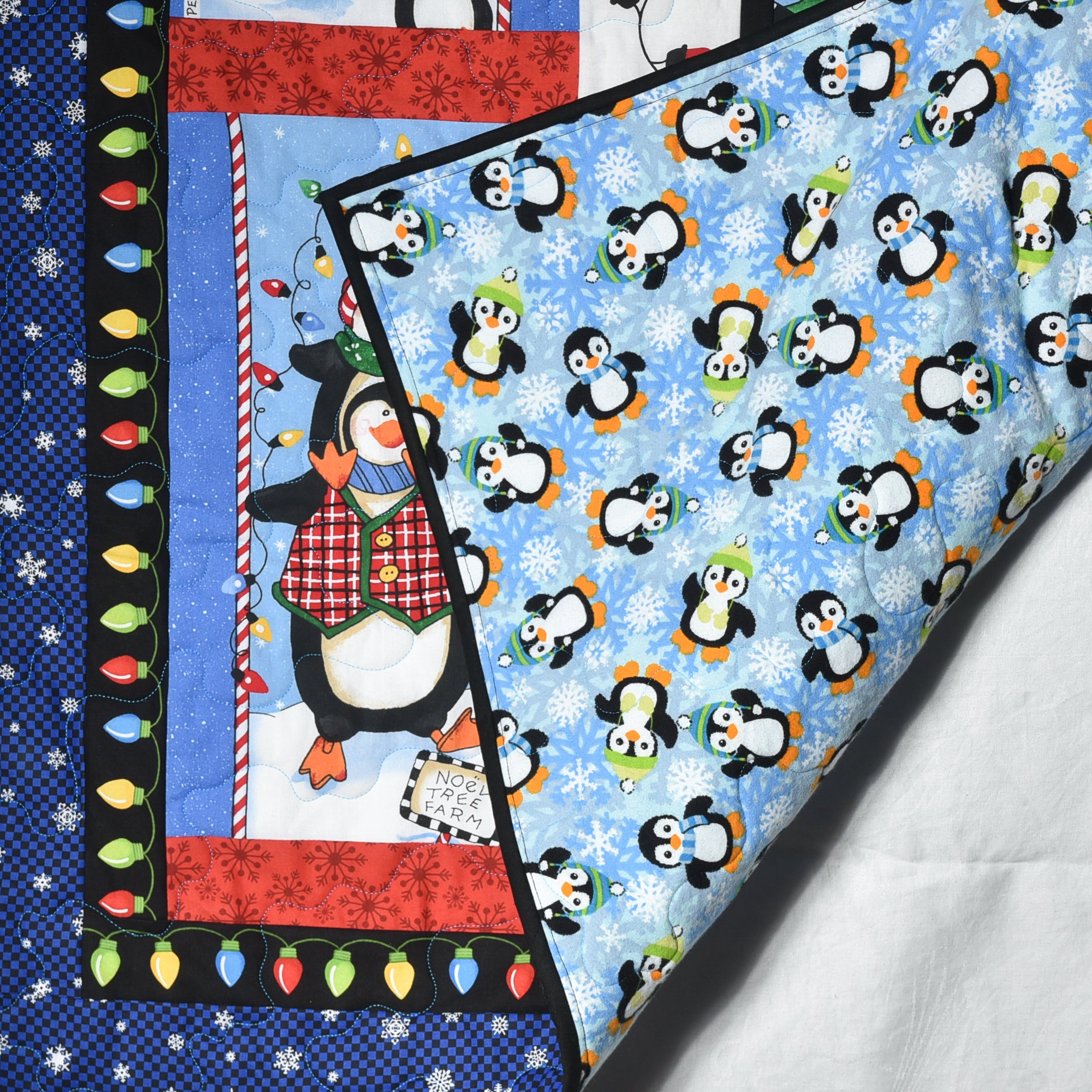 Happy Penguins Christmas Quilt