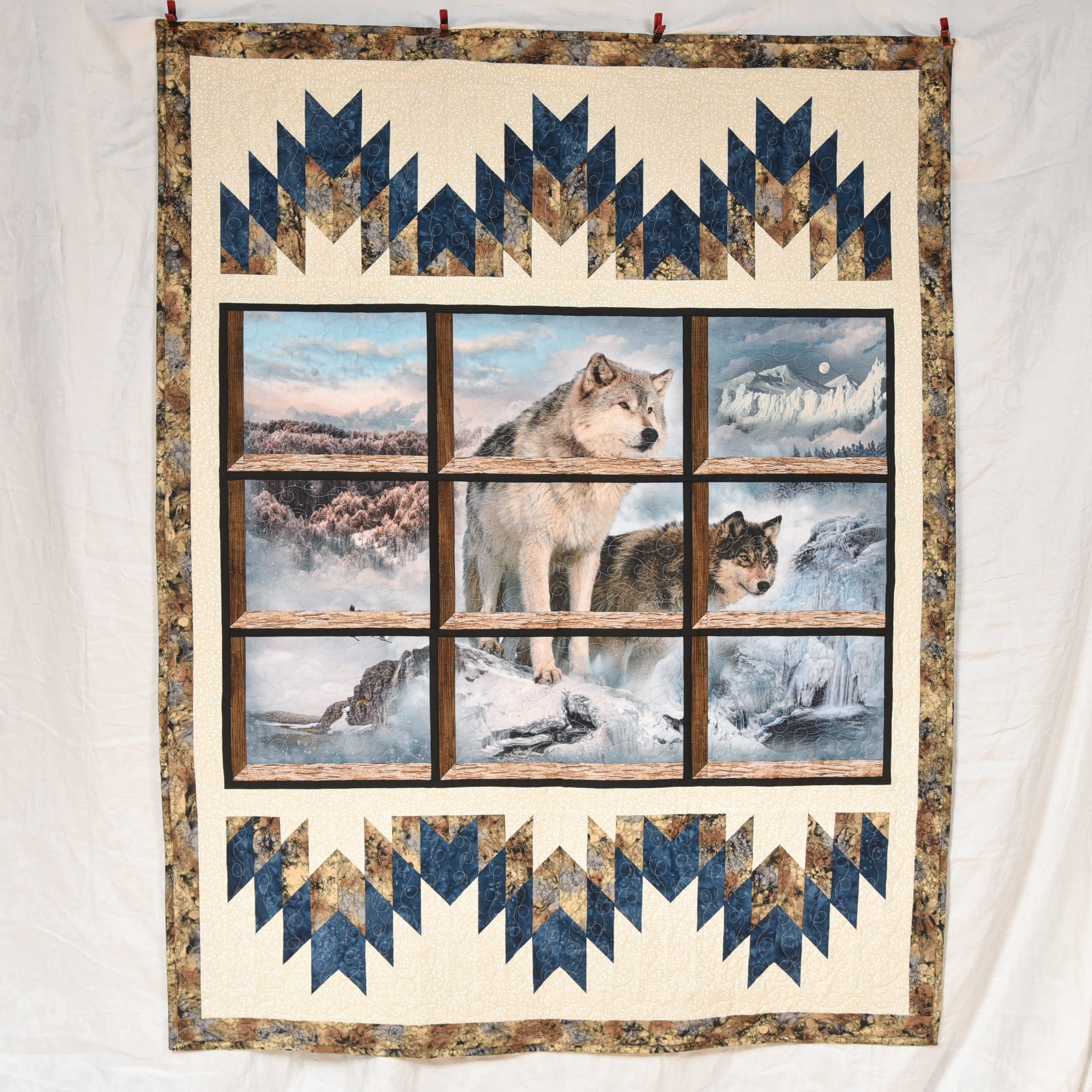 Call of the Wild Wolf Quilt